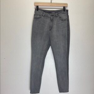 DL1961 Gray Skinny Jeans with Zipper Fly and Contrast Stitching